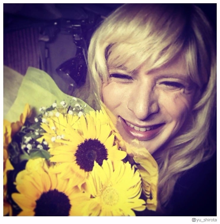 城田優「毎日ブラしてました」金髪の“ヒロイン”抜擢が話題