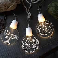 「光る!お絵かきオーナメントづくり」 550円/提供画像