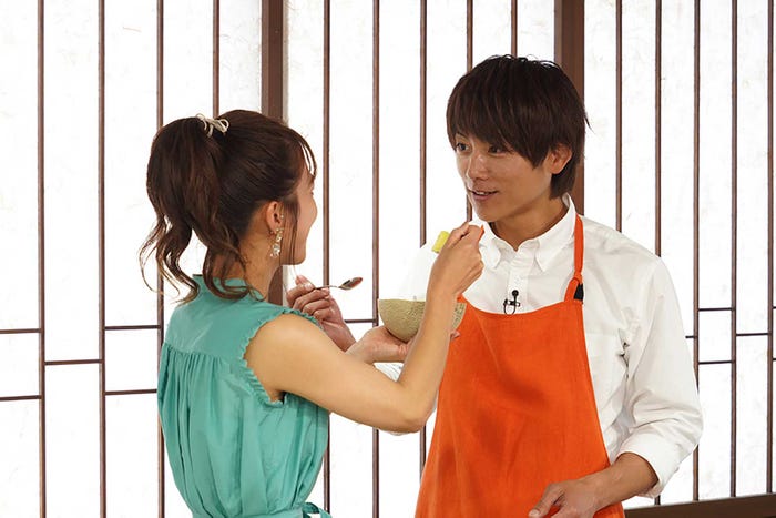 辻希美、杉浦太陽 (C)BS日テレ