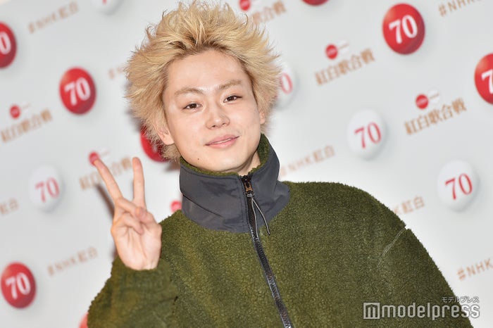 菅田将暉 金髪イメチェンの理由は 米津玄師からリハでアドバイス 紅白リハ3日目 モデルプレス 菅田将暉 金髪イメチェンの理由は 米津玄師からリハでアドバイス 紅白リハ3日目 モデルプレス