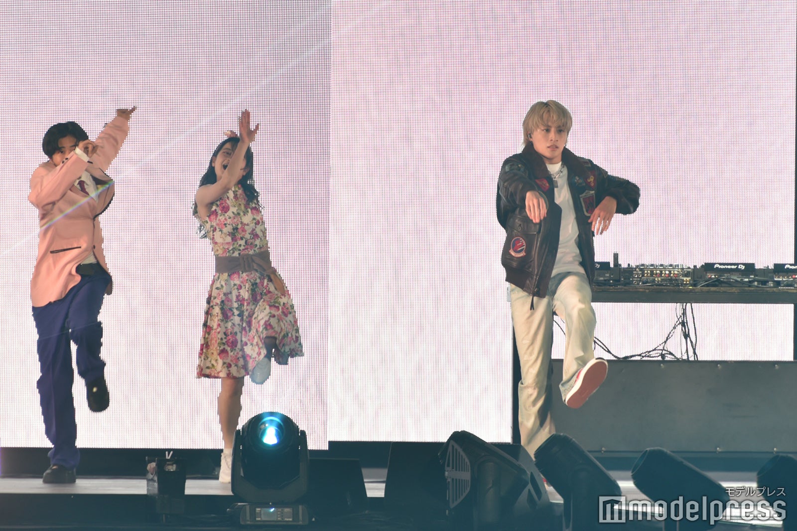 白濱亜嵐ほか（C）モデルプレス