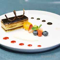 (C)モデルプレス