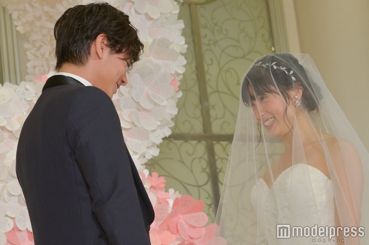 画像8 34 佐藤健 土屋太鳳 ウェディング姿で 結婚式 前代未聞だよ こんな花嫁 8年越しの花嫁 奇跡の実話 モデルプレス