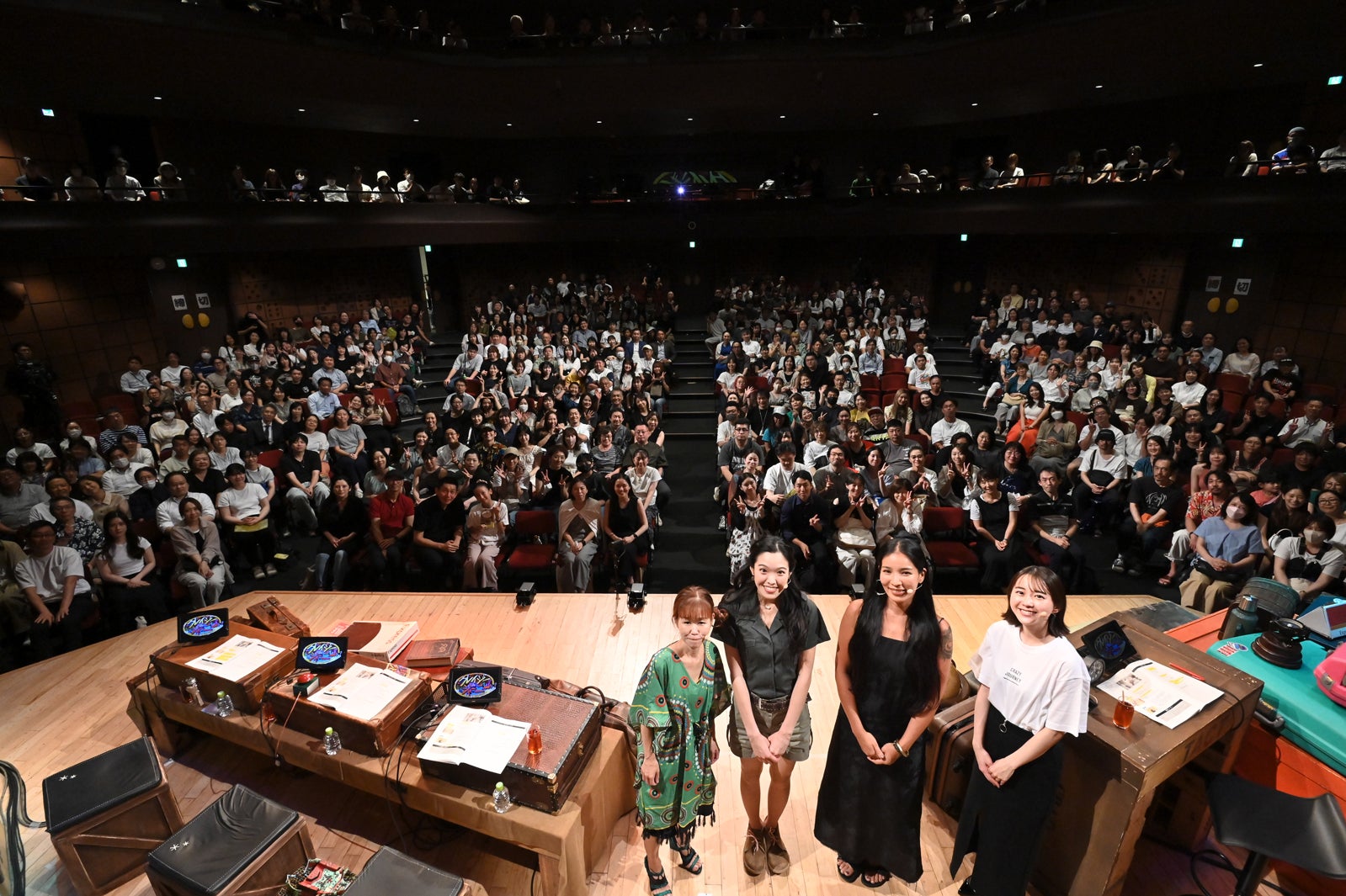 「クレイジージャーニーLIVE」より（提供写真）
