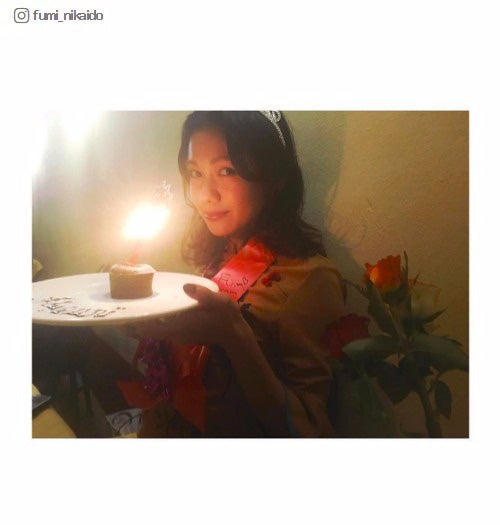 二階堂ふみ、ティアラ姿で「今年もたのしみま～す」バースデーに祝福コメント殺到