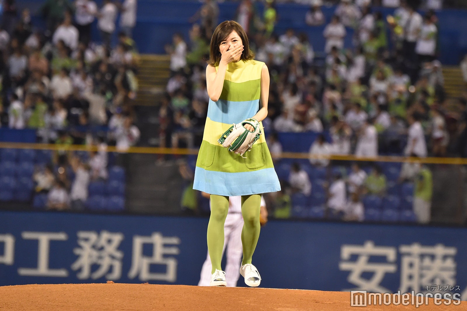 渡辺麻友（C）モデルプレス