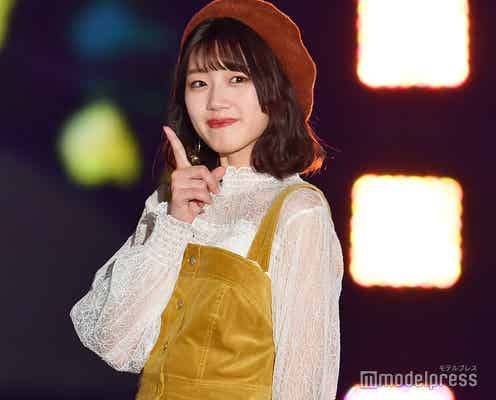 日向坂46佐々木美玲、指キスで可愛さ炸裂<GirlsAward 2019 A/W>