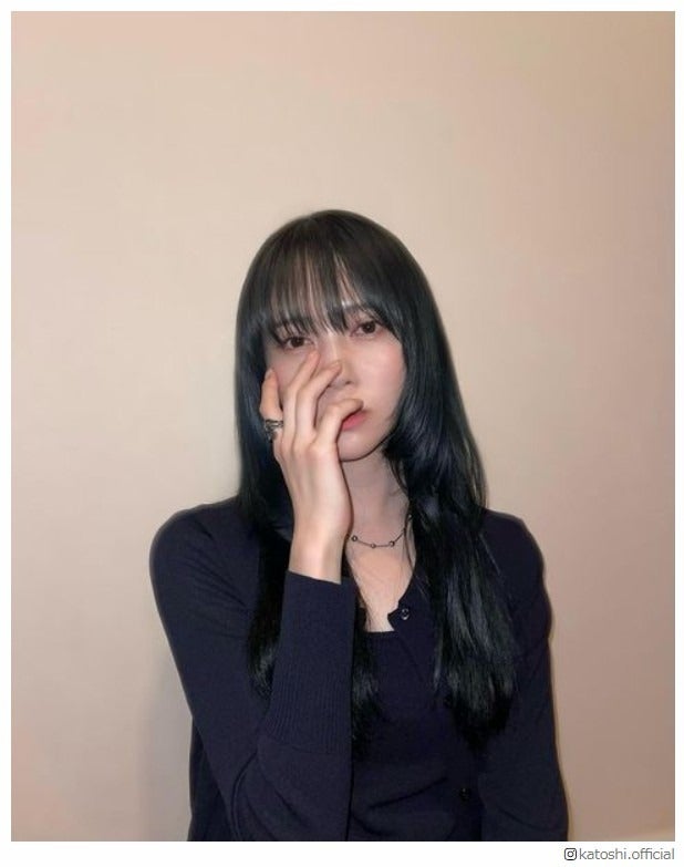 日向坂46加藤史帆、黒髪イメチェンで雰囲気ガラリ「かっこよすぎ」「何色でも似合う」と絶賛の声