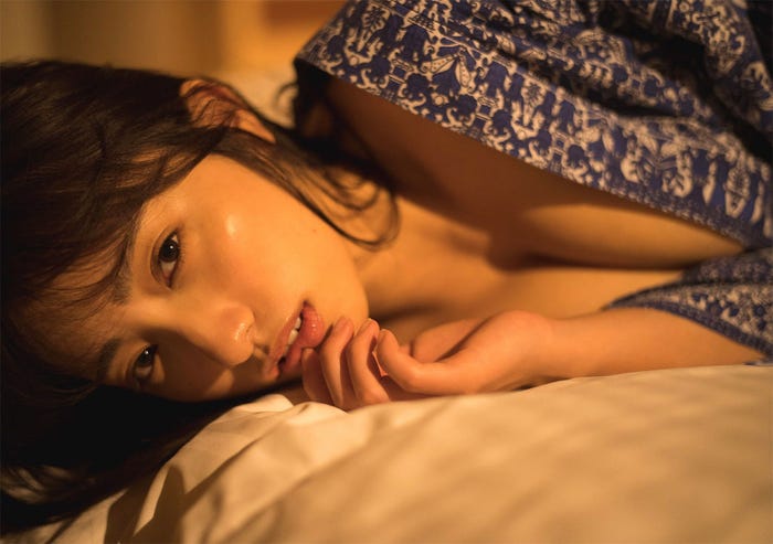 高梨瑞樹 デジタル写真集「しりとり」/撮影:藤本和典