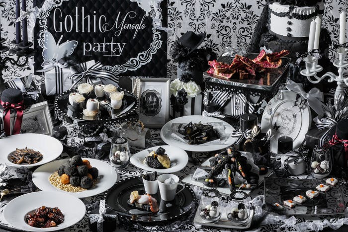 名古屋「モノクロ・ゴシックパーティー」白×黒フードが食べ放題、アートなスイーツパフェも