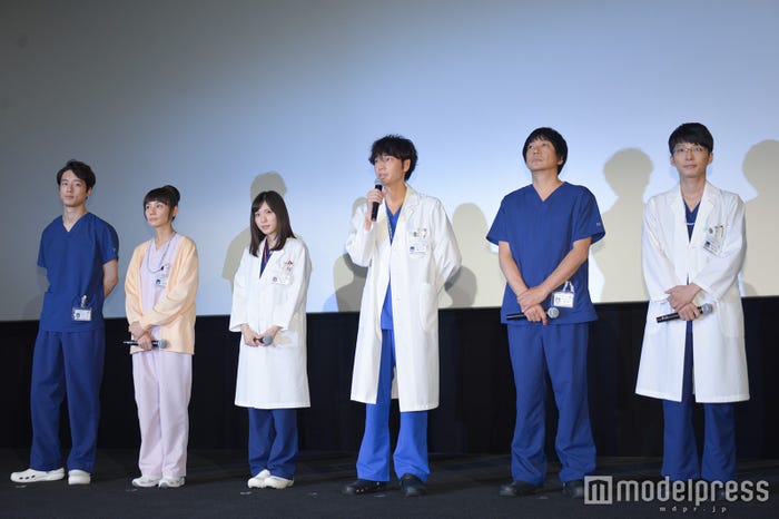 コウノドリ舞台挨拶の様子(C)モデルプレス