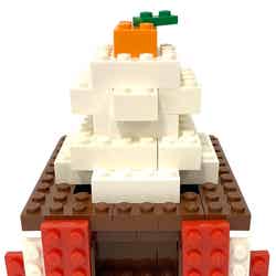 レゴブロックの鏡餅/画像提供:LEGOLAND Japan