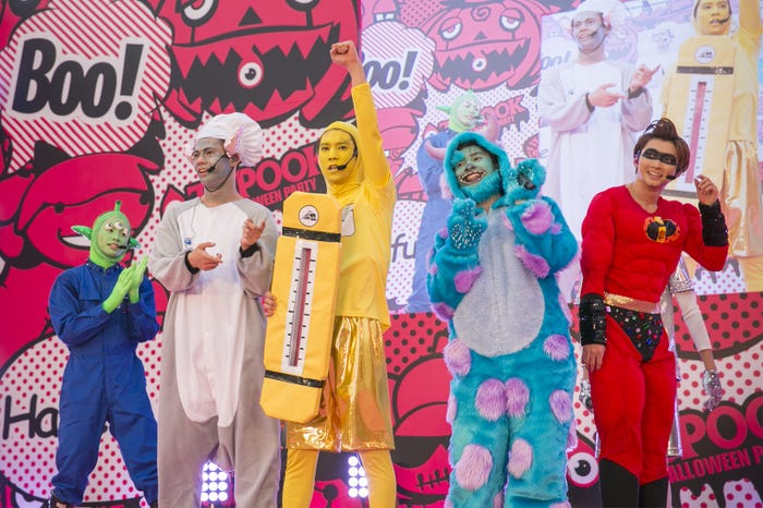 超特急(Photo:米山三郎 画像提供:SDR)