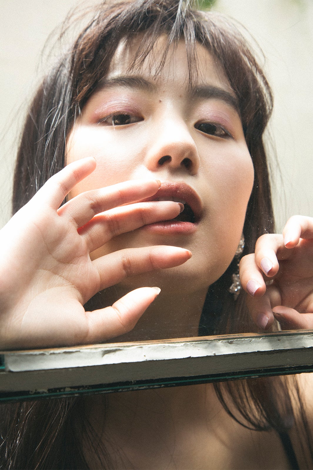 鶴嶋乃愛／「鶴嶋乃愛～fuwamilyに捧げる“のあにゃん”初のフォトブック～」（C）角川春樹事務所「恋と呼ばせて」