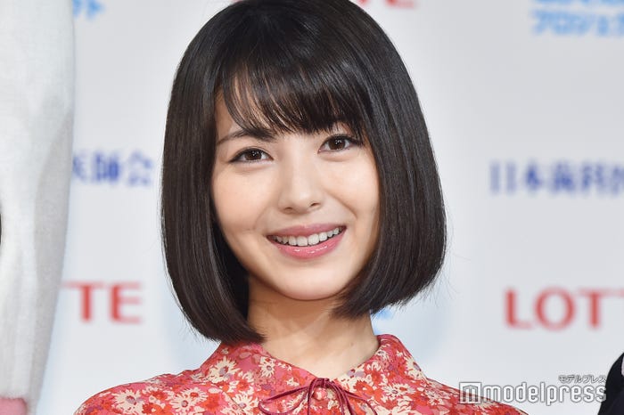 浜辺美波 (C)モデルプレス