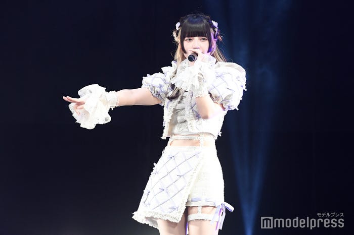 環やね/きゅるりんってしてみて(C)モデルプレス