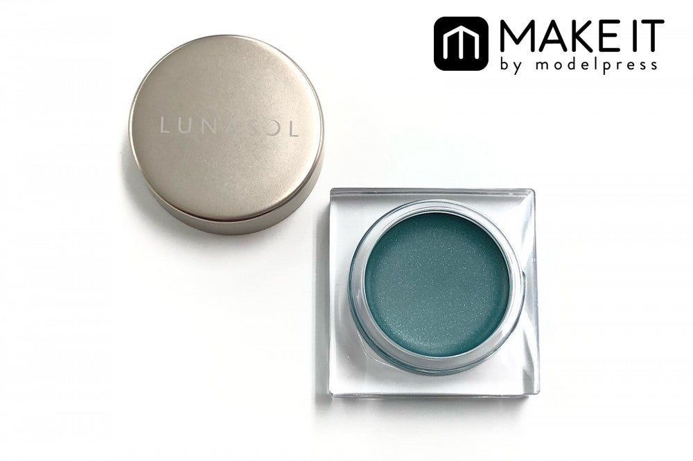 LUNASOL／グラムウィンク フロスト／05／3,200円（税抜）／カネボウ化粧品 (C)メイクイット