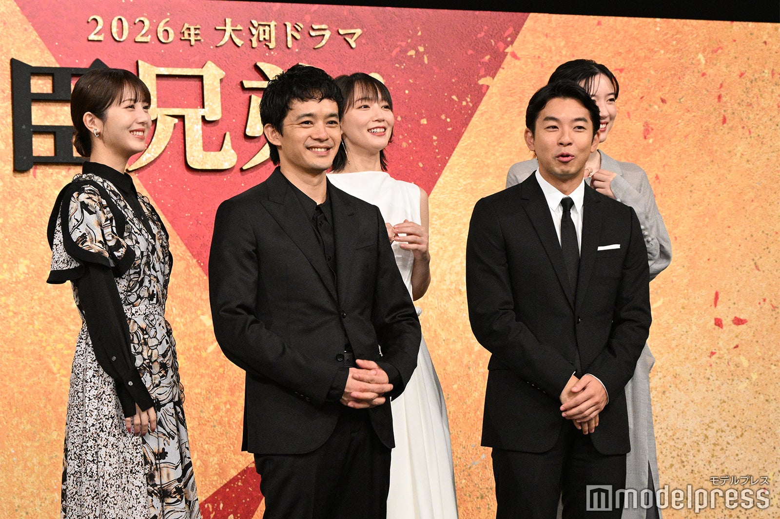 浜辺美波、池松壮亮、吉岡里帆、仲野太賀、永野芽郁（C）モデルプレス