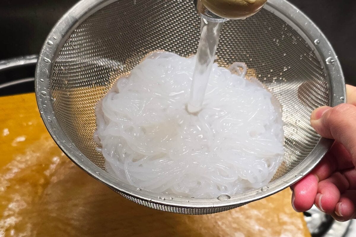 痩せ担々麺