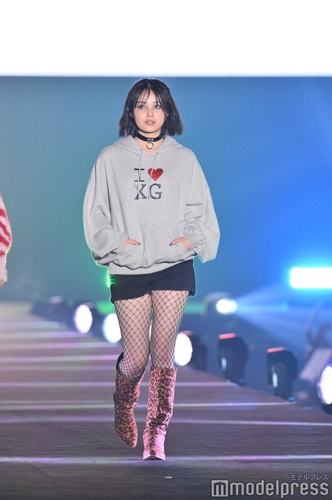 福⼭絢⽔（C）モデルプレス