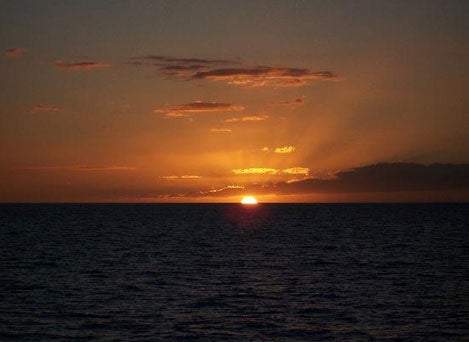 ラナイ島から見る太平洋のサンセットはロマンティック／画像提供：トリップアドバイザー