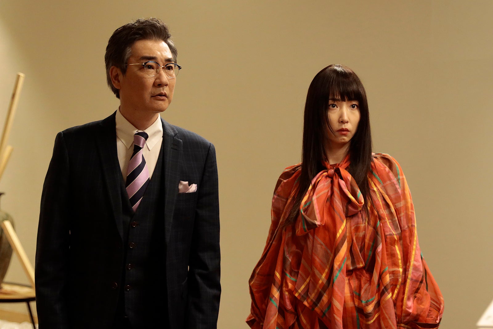 安井順平、MEGUMI「プライベートバンカー」第5話（C）テレビ朝日