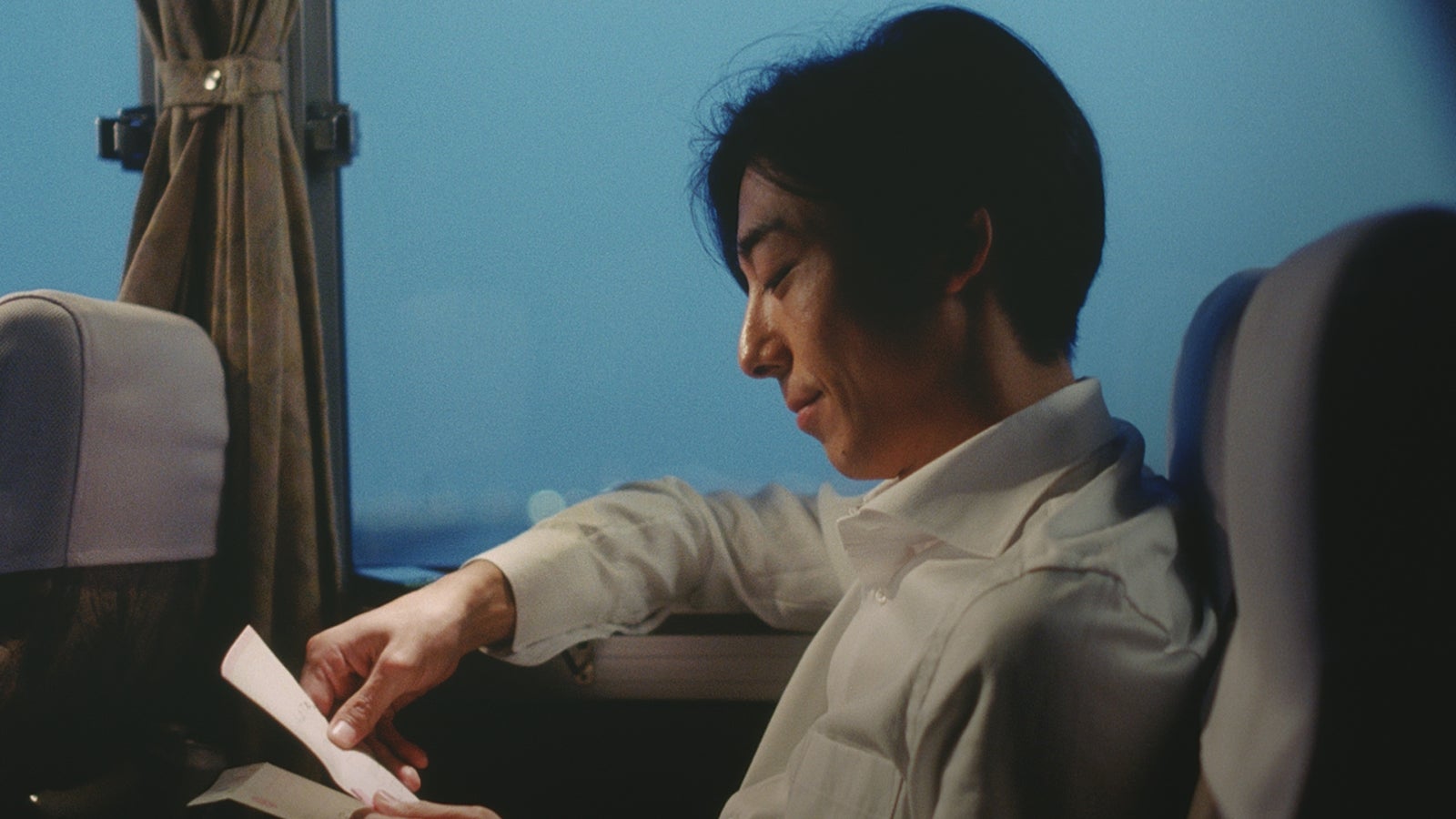 高橋一生／「25年前の夏」スペシャルムービーより（提供画像）