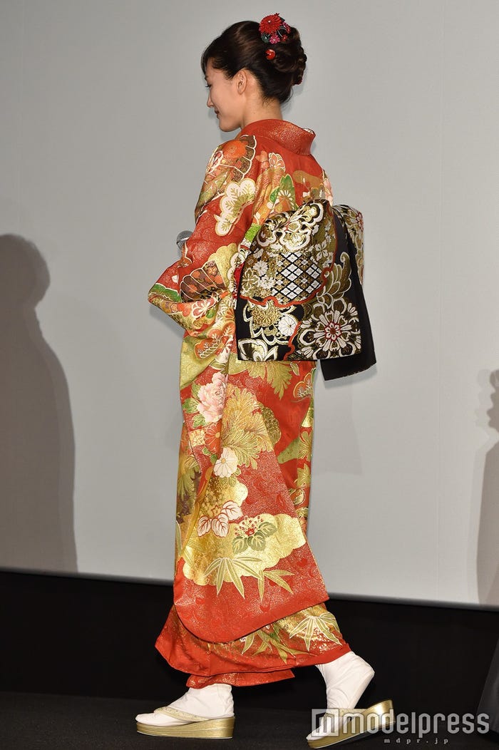 綾瀬はるか(C)モデルプレス