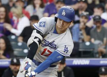 「今日こそ万事休すかと思ってたら」アジア記録53試合連続出塁の大谷翔平 執念内野安打の激走姿にネット沸く「ギリギリだわね」「相変わらず脚速っ！」