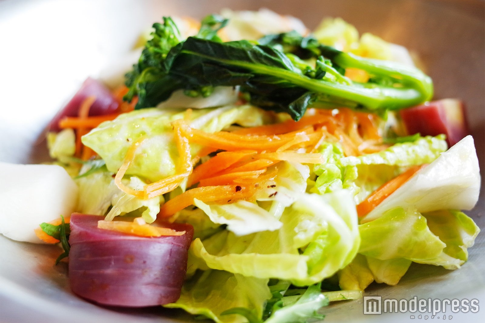 本日の特別仕立てサラダ￥650（C）モデルプレス