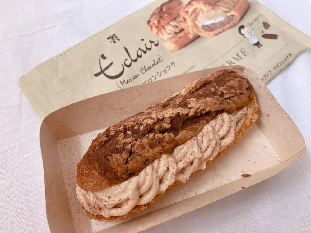 セブンイレブンのエクレアマロンショコラの写真