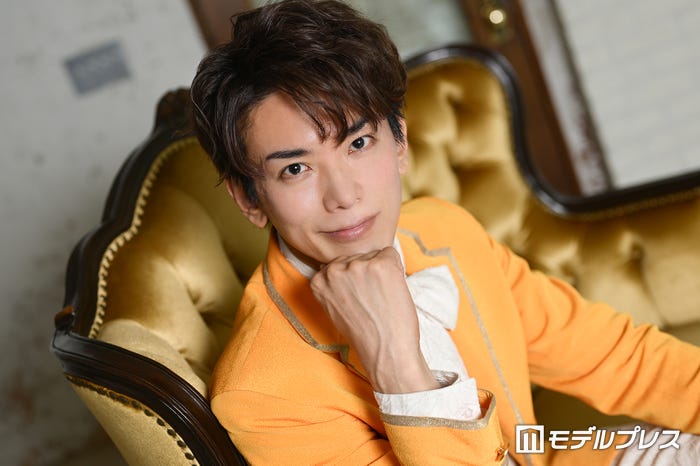 じん(C)モデルプレス