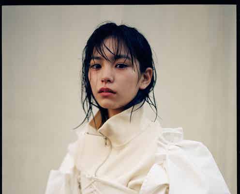 當真あみ、クールなフェティッシュスタイル挑戦「気分が上がりました」