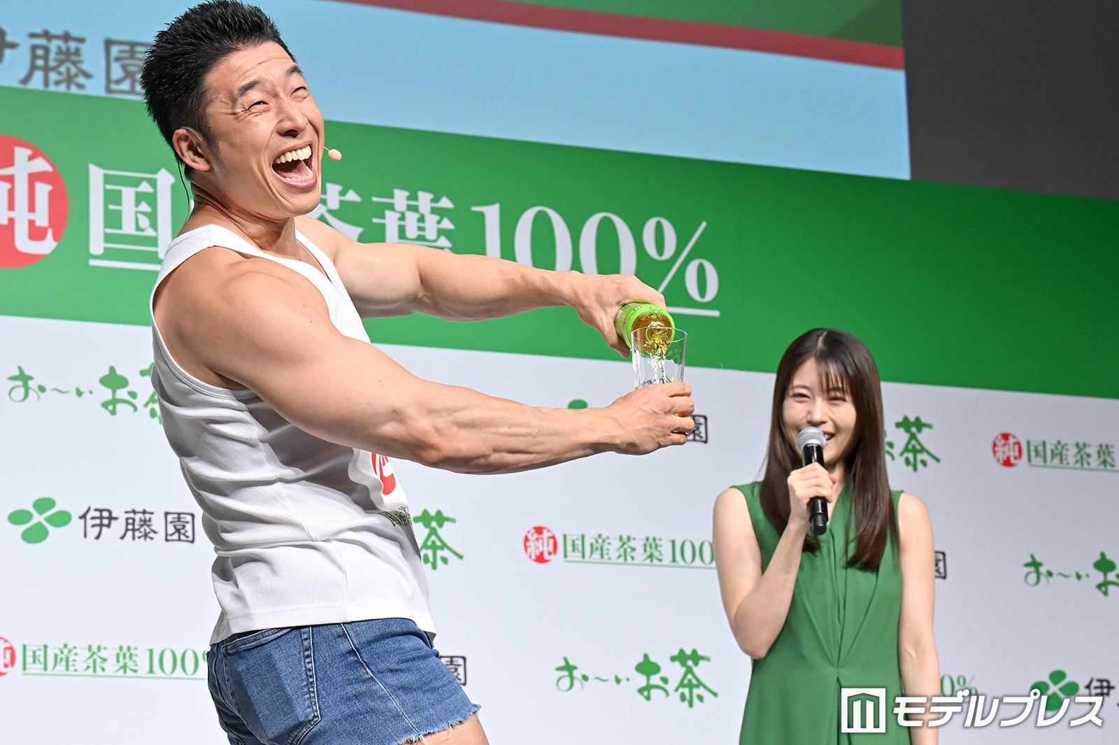 なかやまきんに君、有村架純（C）モデルプレス