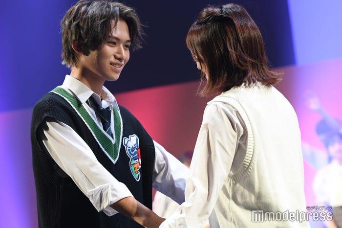 中里真哉斗、上ノ堀結愛 (C)モデルプレス