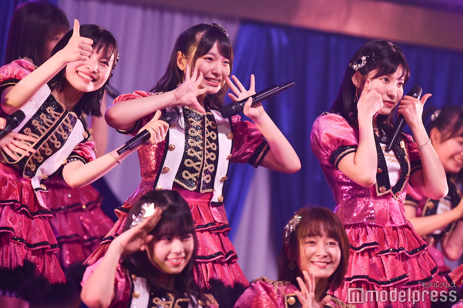 福岡聖菜、久保怜音、谷口めぐ「AKB48 チームB単独コンサート～女神は可愛いだけじゃない～」 （C）モデルプレス