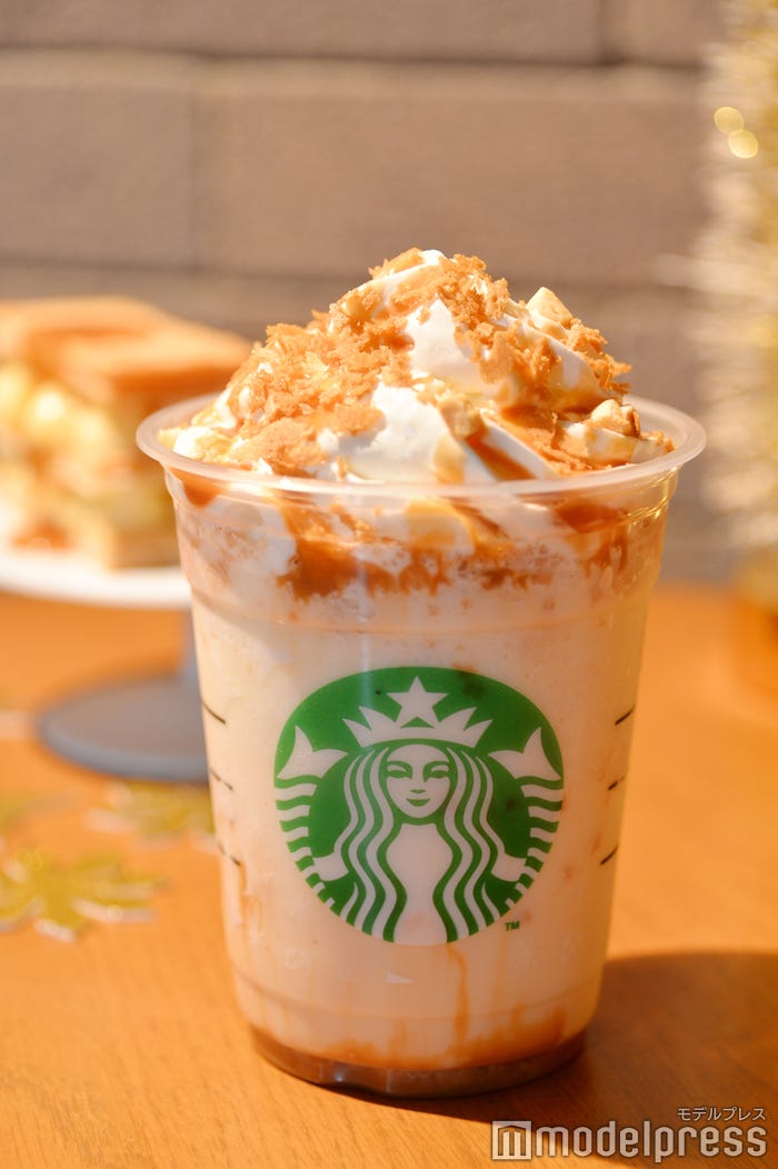 バターキャラメル ミルフィーユ フラペチーノ(C)モデルプレス