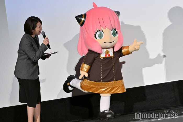 復活したアーニャ(C)モデルプレス