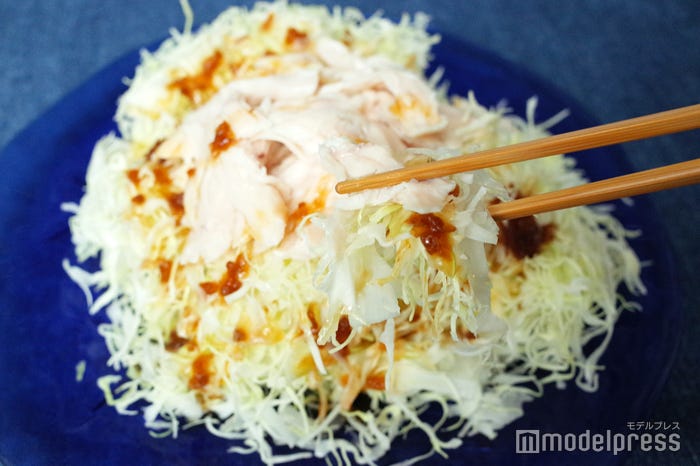 (C)モデルプレス