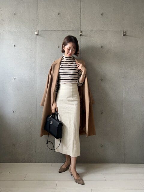 ユニクロのエクストラファインメリノリブタートルネックセーターのボーダーを使った上品コーデ