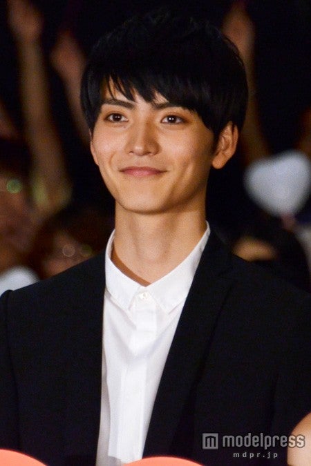 山本涼介