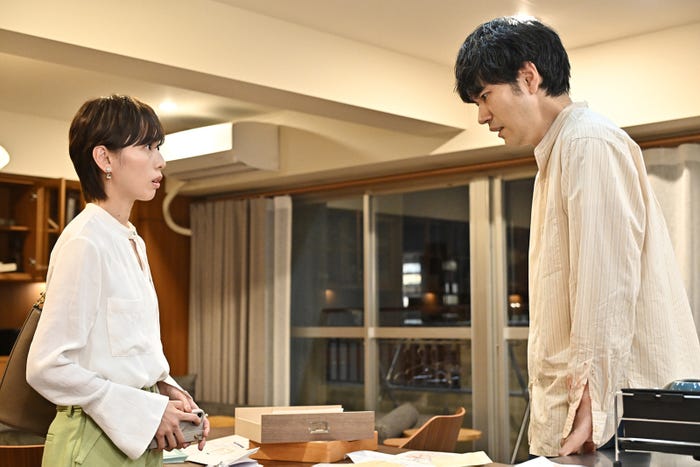 戸田恵梨香、松山ケンイチ「リブート」第1話(C)TBS