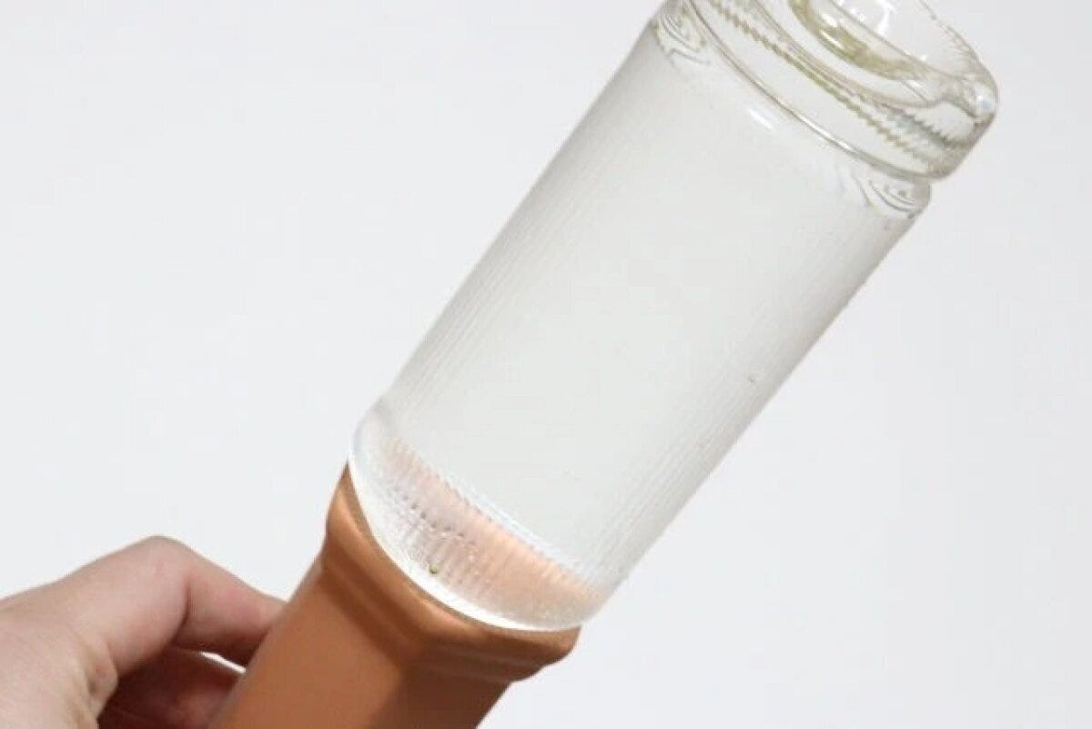 ダイソー　植物用ウォーターディスペンサー