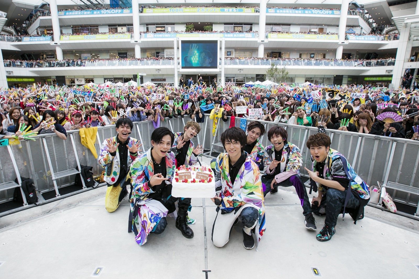 カイ＆タカシのバースデーを祝福（写真提供：SDR）