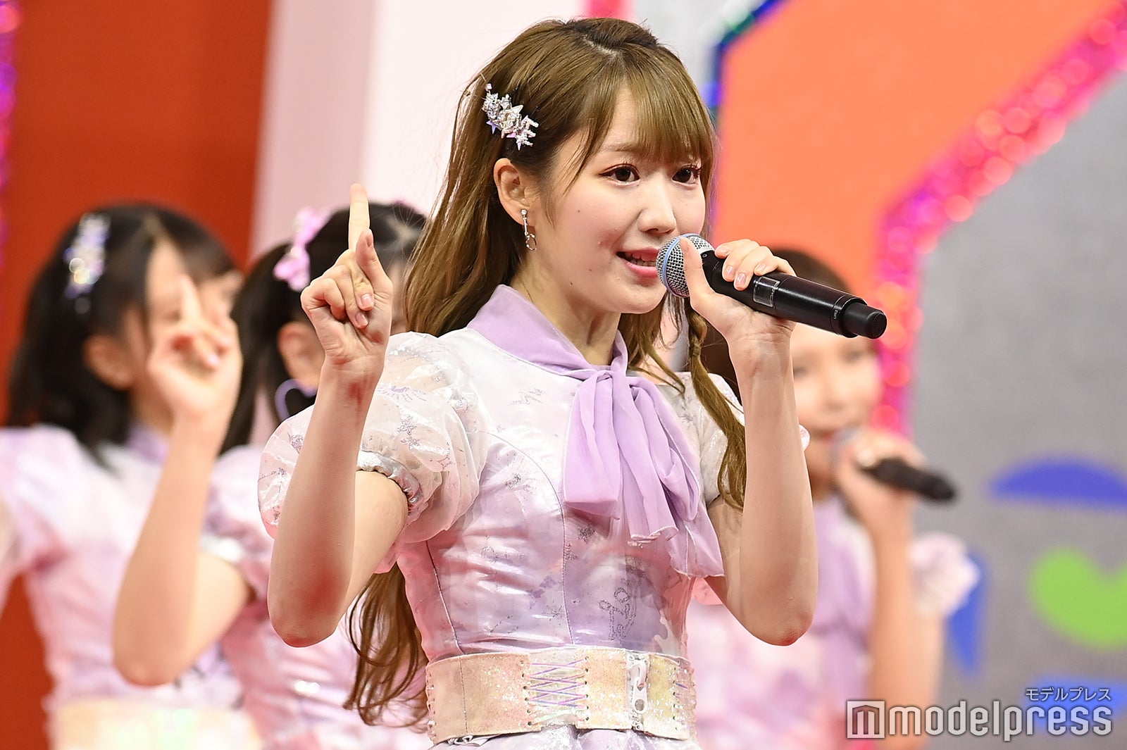 ＝LOVE（C）モデルプレス