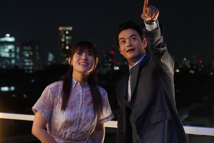 深田恭子、瀬戸康史(C)フジテレビ