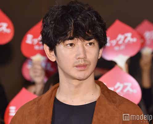 永山瑛太「カエラさんもいて…」「実は寂しい」寝るときの相棒“戸田くん”が話題