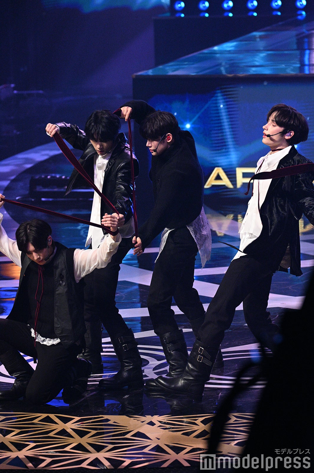 （C）モデルプレス