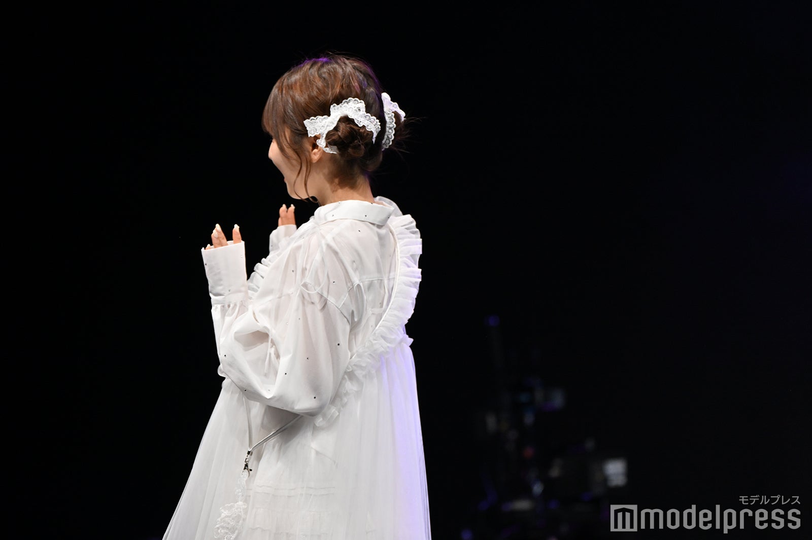 （C）モデルプレス