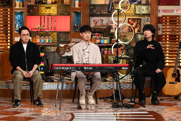 いしわたり淳治氏、蔦谷好位置氏、川谷絵音(C)テレビ朝日